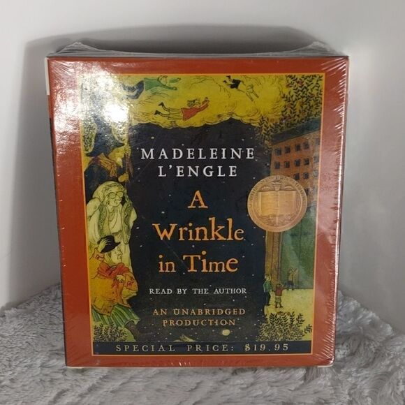New Madeleine L'Engle "A Wrinkle In Time" Audiobook - Picture 3 of 3